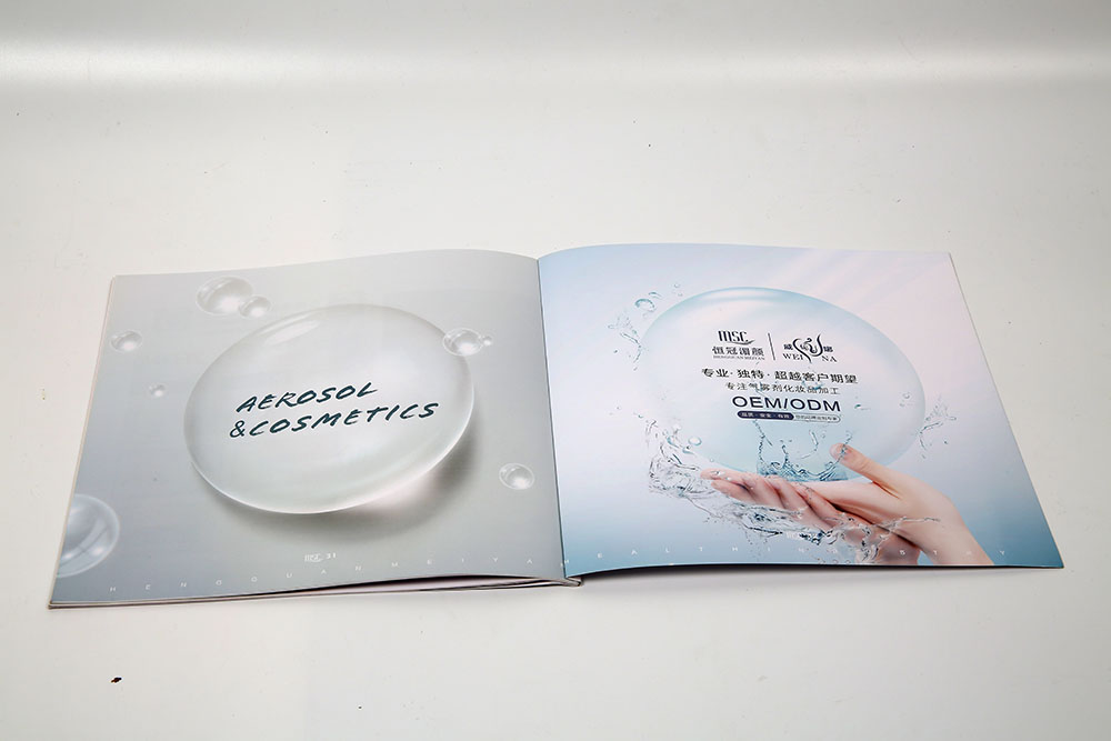 橫版膠裝畫冊(cè)印刷,橫版膠裝畫冊(cè)印刷公司 橫版膠裝畫冊(cè)印刷,橫版膠裝畫冊(cè)印刷公司