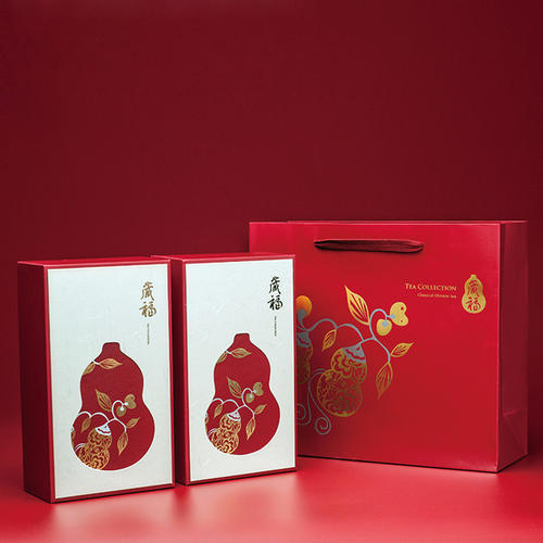 不同的酒有不同的包裝設(shè)計(jì)方法 不同的酒有不同的包裝設(shè)計(jì)方法