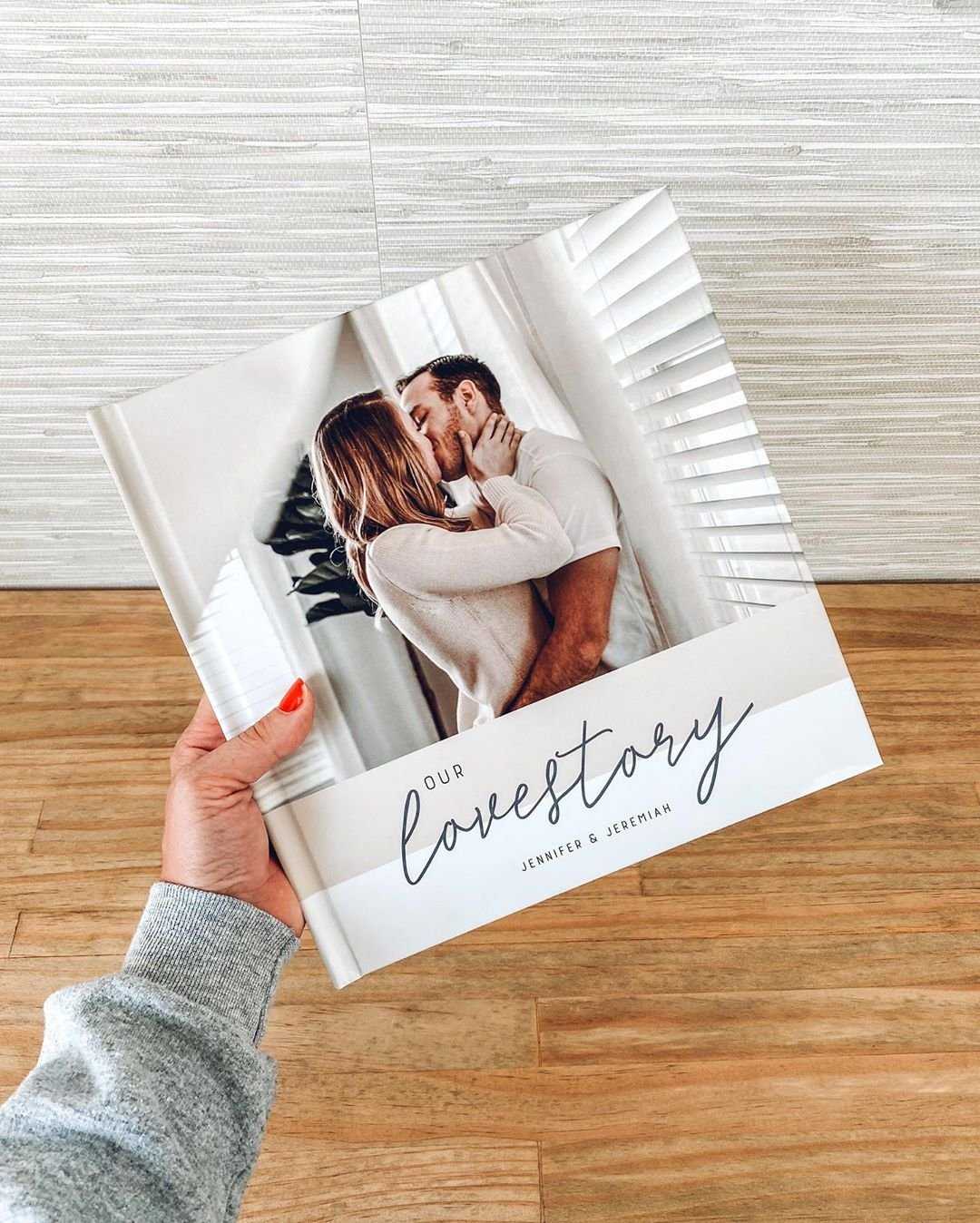 集團制作紀(jì)念冊大概多少錢