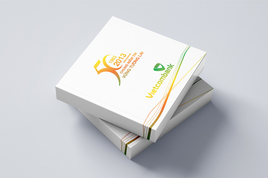 集團(tuán)設(shè)計(jì)一本相冊(cè)模板